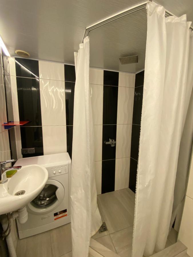 House&House 84 Apartment Petropavlovskaya Borshchagovka Ngoại thất bức ảnh