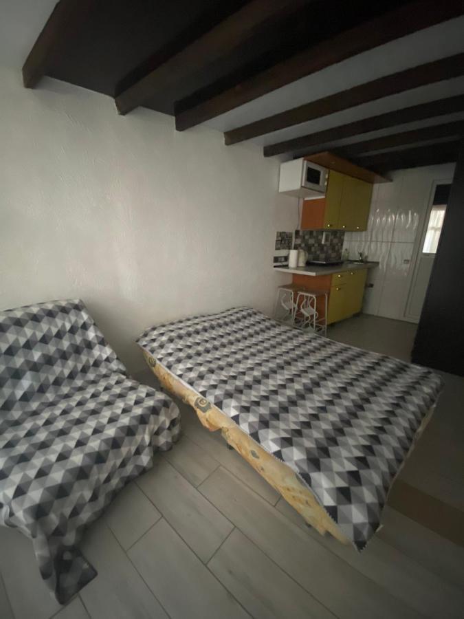 House&House 84 Apartment Petropavlovskaya Borshchagovka Ngoại thất bức ảnh